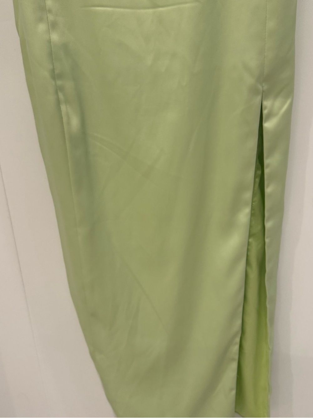 MESHKI lime green satin dress – Size Medium – $80 - Picture 3 of 7
